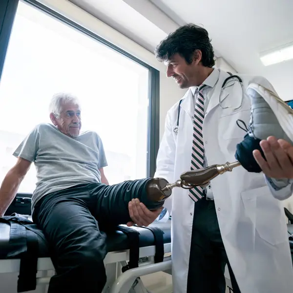 senior-fitting-education